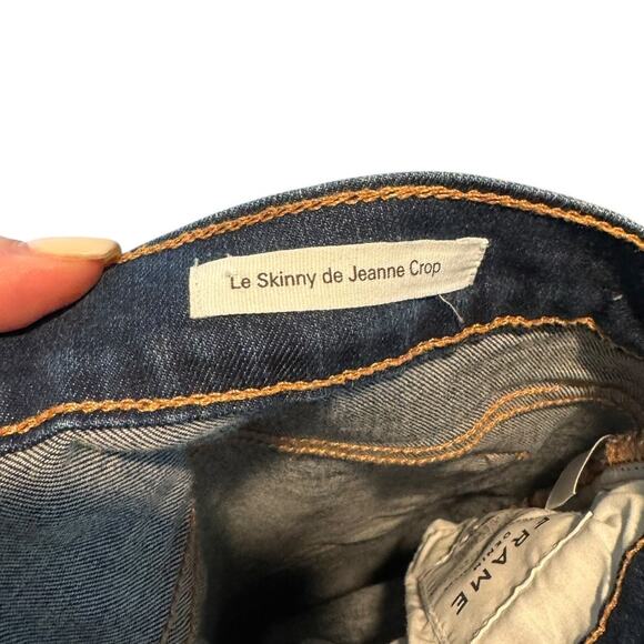 Frame le Skinny de Jeanne Crop Dark Wash Distressed 28 Classic Staple Basic - Picture 5 of 10